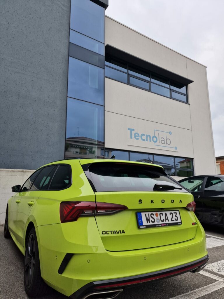 Ein erfolgreicher 2-Tage Trip - mit dem PGMA-Arbeitsplatz nach Mailand 1 tecnolab mailand pgma arbeitsplatz
