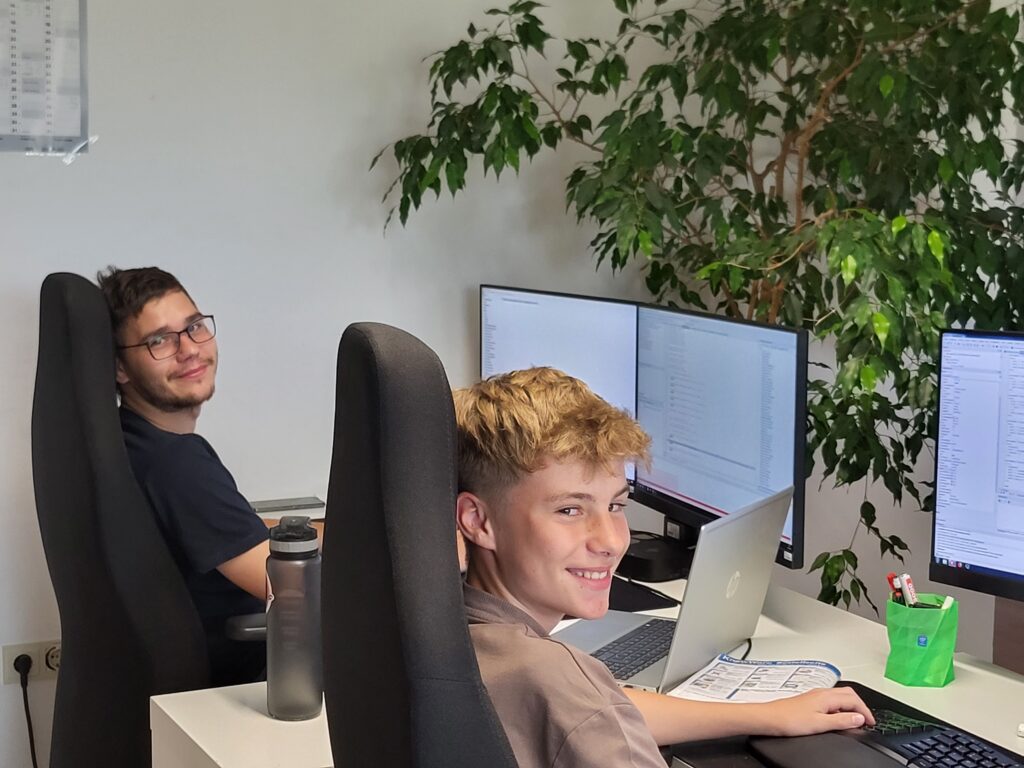 Lust auf ein Praktikum in einem jungen Team? 1 20240826 152536 1